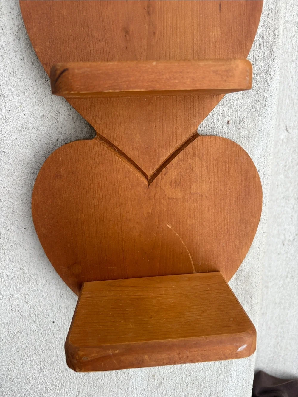VTG Wooden Heart Wall Shelf - Brown